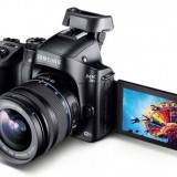 Samsung NX30 camera