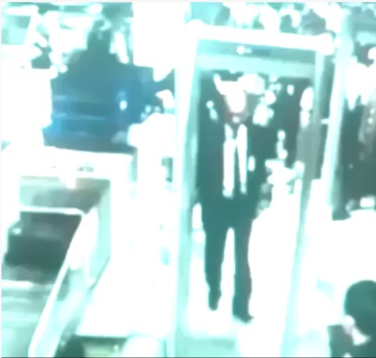 5597478974.jpg
